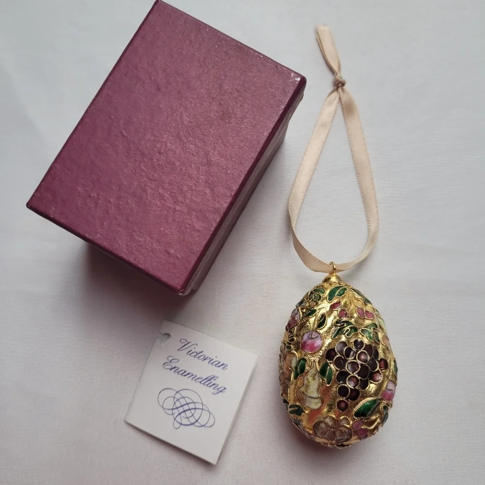 Vintage Cloisonne Gold Fruit Egg Shaped Ornament